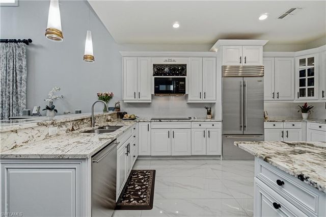 207 San Mateo DR, Bonita Springs, FL 34134