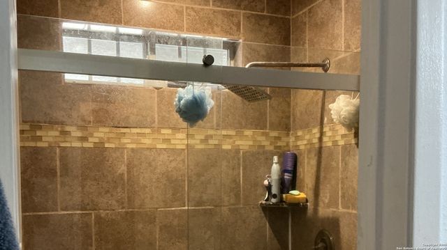 2335 Oriley, San Antonio, TX 78251