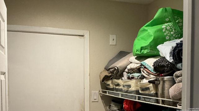 2335 Oriley, San Antonio, TX 78251