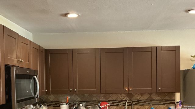 2335 Oriley, San Antonio, TX 78251