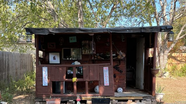 2335 Oriley, San Antonio, TX 78251