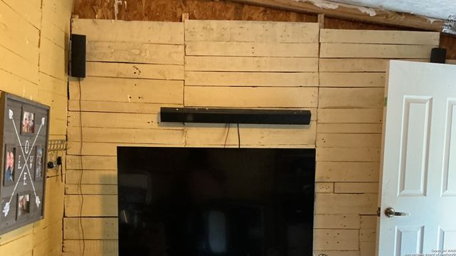 2335 Oriley, San Antonio, TX 78251