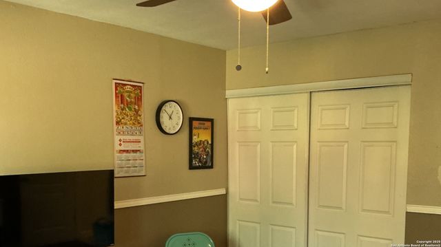 2335 Oriley, San Antonio, TX 78251