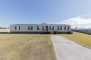 404 Threshing Court, Jacksonville, NC 28540