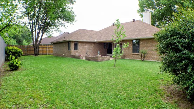 1312 Concho Drive, Benbrook, TX 76126