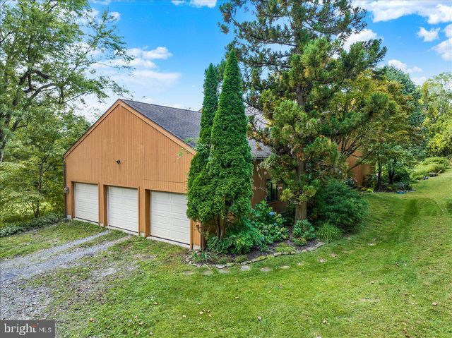 120 DEYSHER RD, Fleetwood, PA 19522