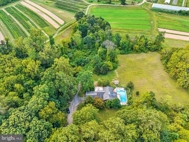 120 DEYSHER RD, Fleetwood, PA 19522