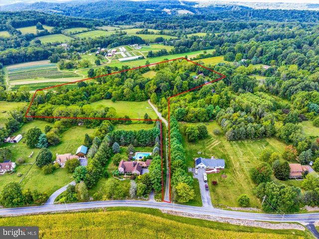 120 DEYSHER RD, Fleetwood, PA 19522