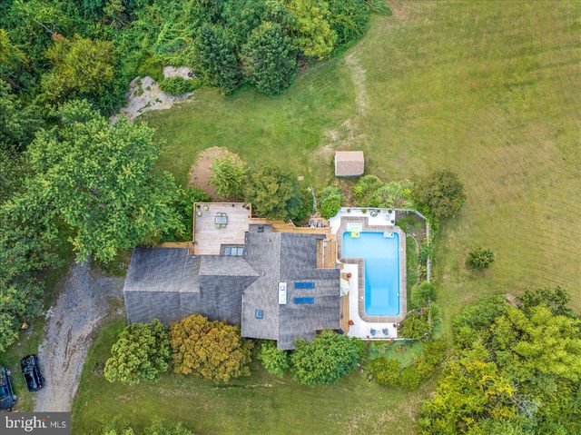 120 DEYSHER RD, Fleetwood, PA 19522