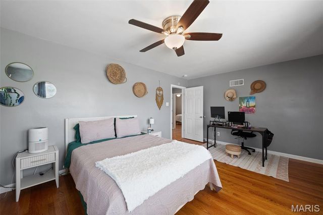 2794 Sedan Drive, St Louis, MO 63125