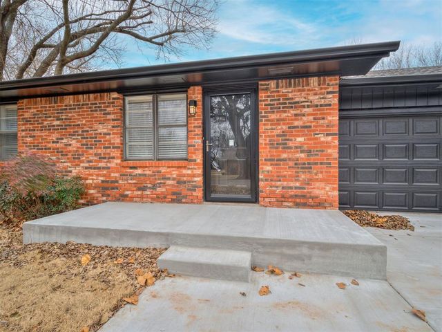 221 SW 6th Street, Blanchard, OK 73010