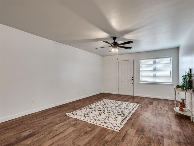 221 SW 6th Street, Blanchard, OK 73010