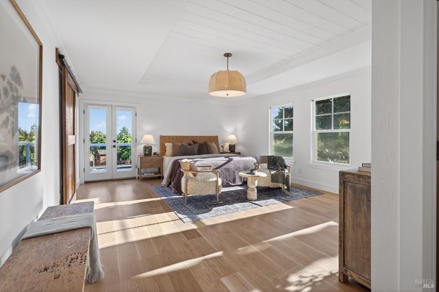 20 Archibald Ln, Novato, CA 94945