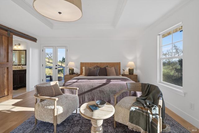 20 Archibald Ln, Novato, CA 94945