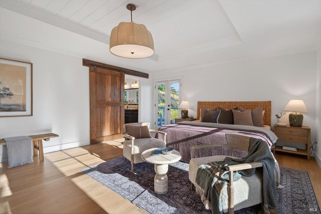 20 Archibald Ln, Novato, CA 94945