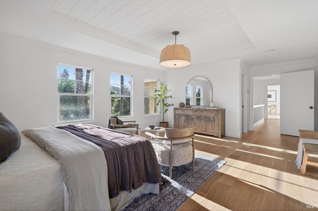 20 Archibald Ln, Novato, CA 94945