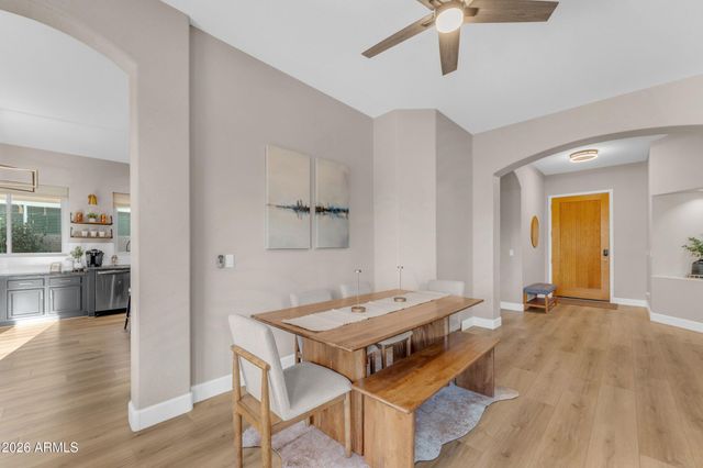 840 W CHERRYWOOD Drive, Chandler, AZ 85248