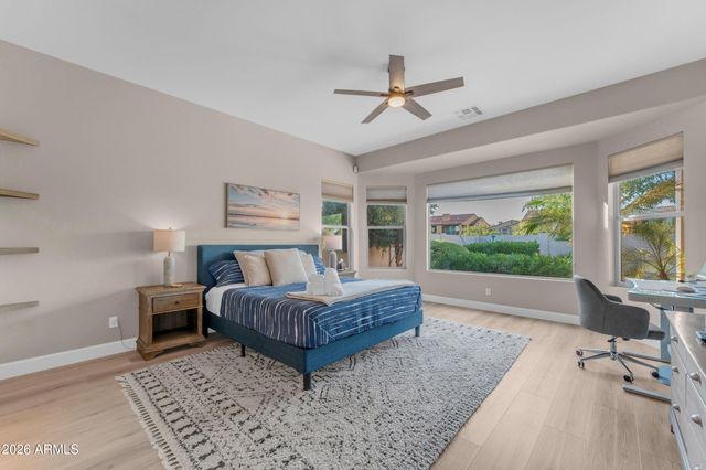 840 W CHERRYWOOD Drive, Chandler, AZ 85248