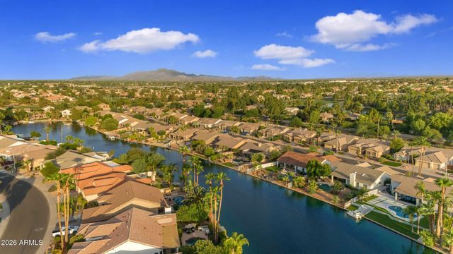 840 W CHERRYWOOD Drive, Chandler, AZ 85248