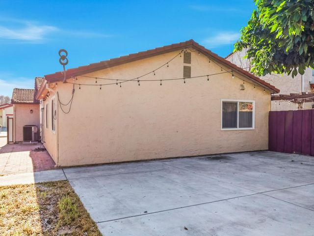 1127 Spiro Drive, San Jose, CA 95116