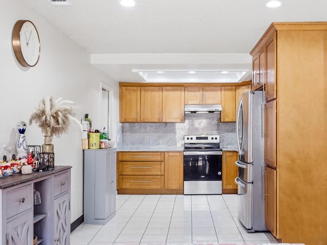 1127 Spiro Drive, San Jose, CA 95116