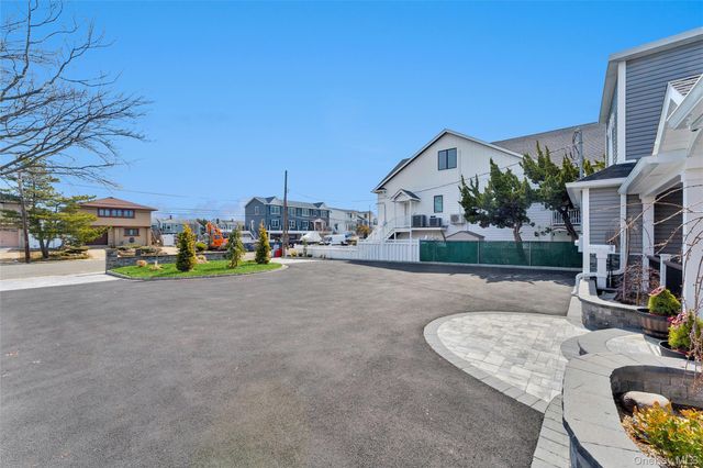 890 S Long Beach Avenue, Freeport, NY 11520