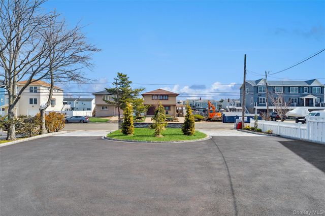 890 S Long Beach Avenue, Freeport, NY 11520