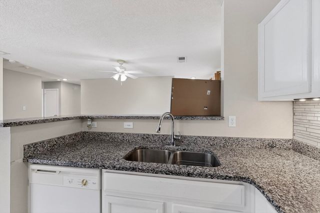 11204 Whimbrel Court SW, Albuquerque, NM 87121