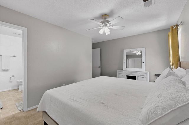 11204 Whimbrel Court SW, Albuquerque, NM 87121