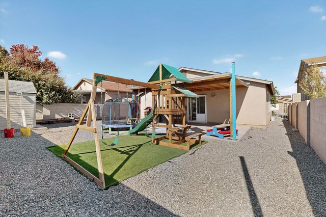 11204 Whimbrel Court SW, Albuquerque, NM 87121