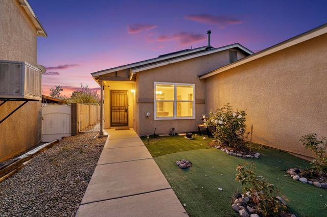 11204 Whimbrel Court SW, Albuquerque, NM 87121