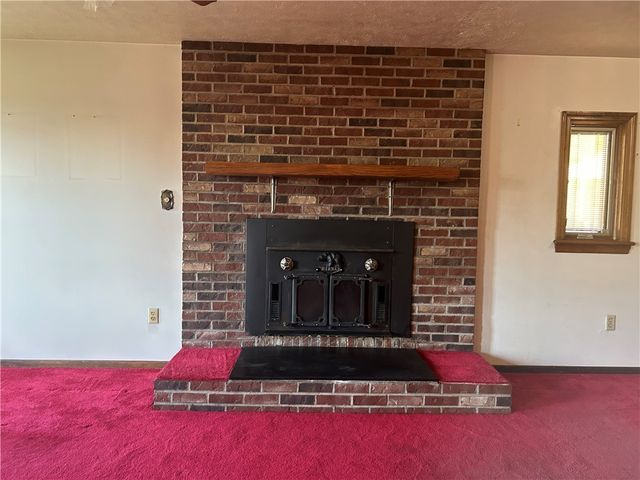 3178 New Hampshire Drive, Lower Burrell, PA 15068