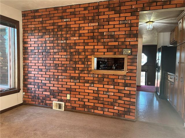 3178 New Hampshire Drive, Lower Burrell, PA 15068