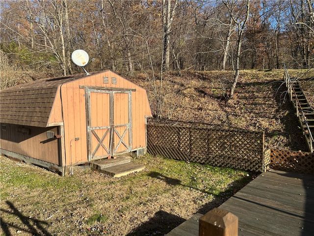 3178 New Hampshire Drive, Lower Burrell, PA 15068