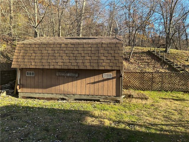 3178 New Hampshire Drive, Lower Burrell, PA 15068