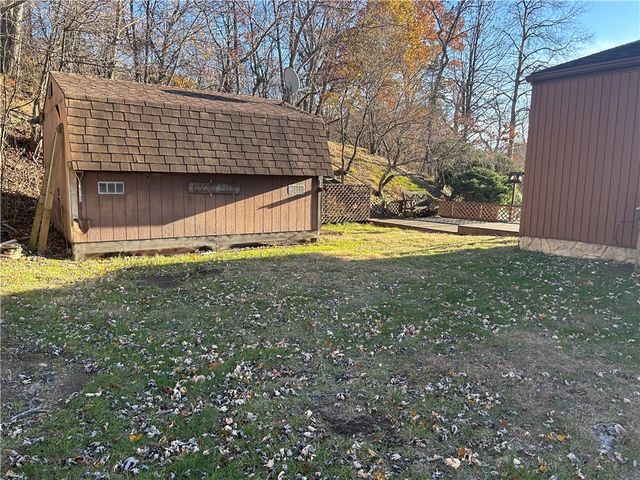 3178 New Hampshire Drive, Lower Burrell, PA 15068