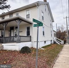 501 W 1ST AVE, Parkesburg, PA 19365