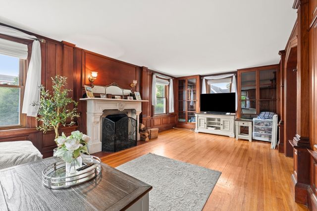 23 Porter St C, Beverly, MA 01915