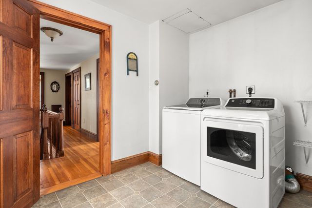 23 Porter St C, Beverly, MA 01915