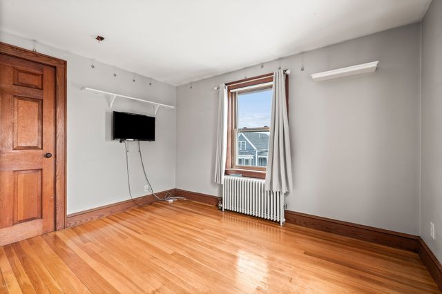 23 Porter St C, Beverly, MA 01915