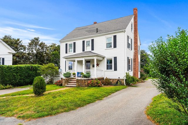 23 Porter St C, Beverly, MA 01915