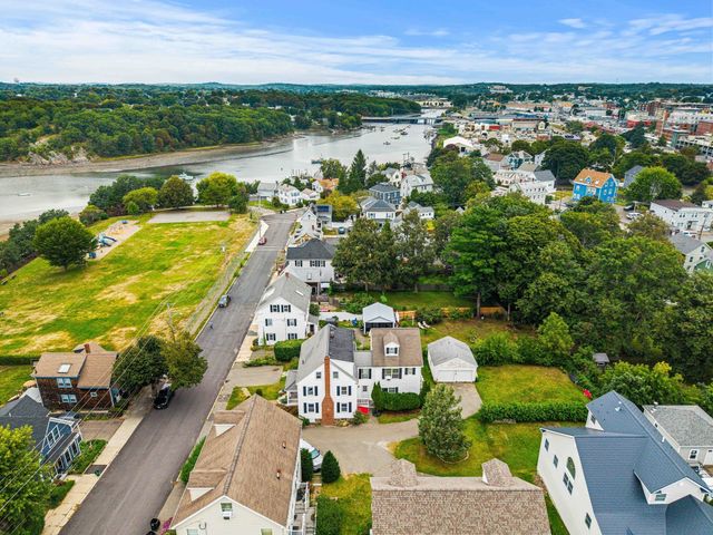 23 Porter St C, Beverly, MA 01915