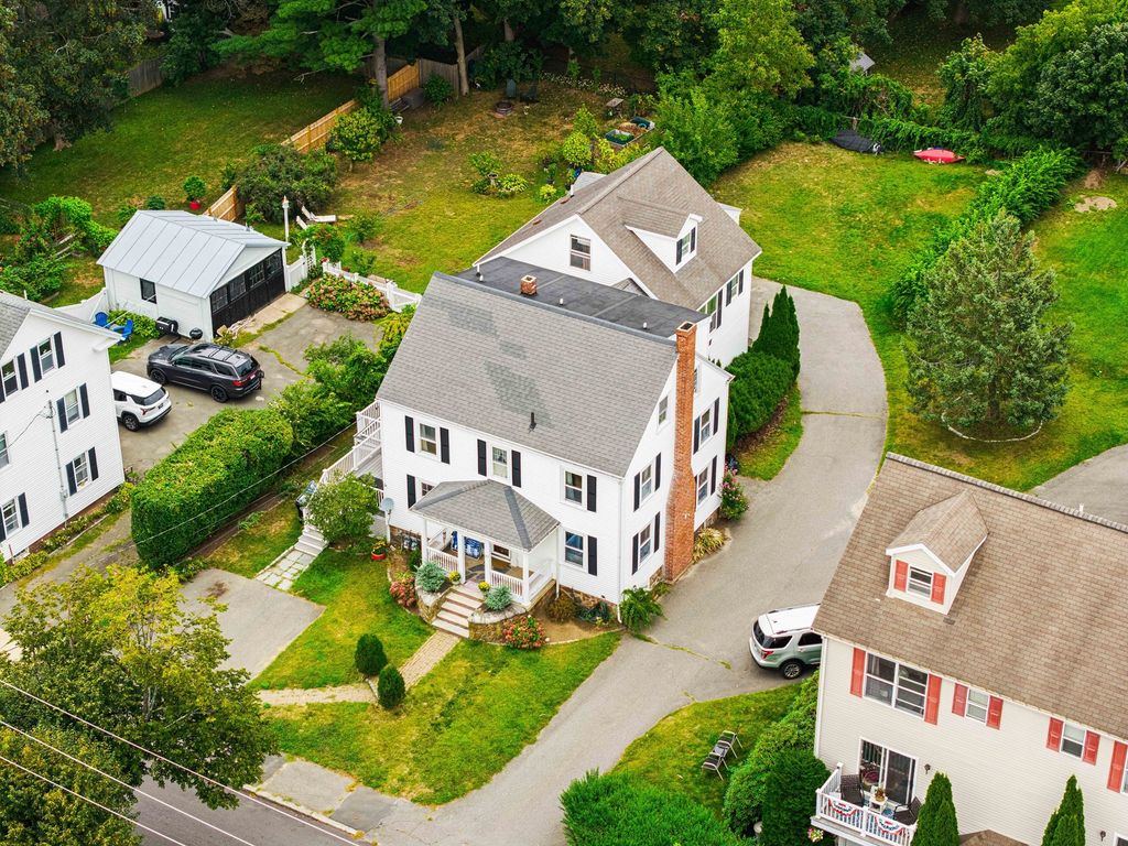 23 Porter St C, Beverly, MA 01915