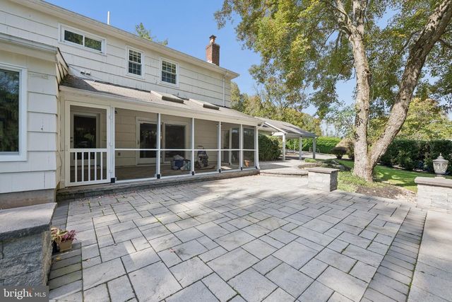 31 MONTGOMERY AVE, Rocky Hill, NJ 08553