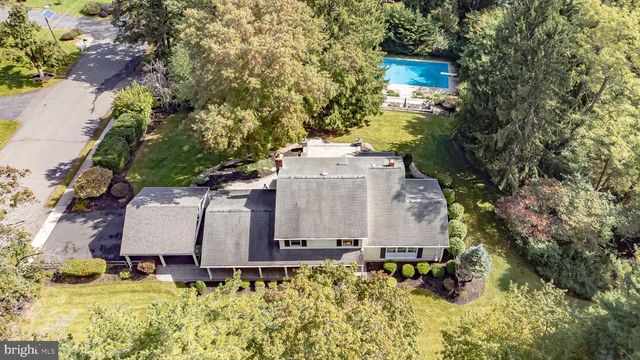 31 MONTGOMERY AVE, Rocky Hill, NJ 08553