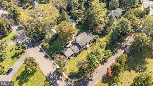 31 MONTGOMERY AVE, Rocky Hill, NJ 08553