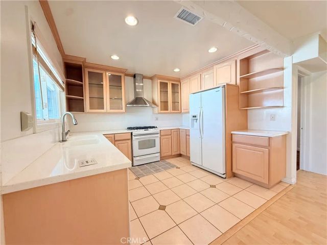 1036 S Hidalgo, Alhambra, CA 91801