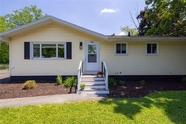 54 Vollmer Parkway, Henrietta, NY 14623