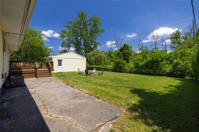 54 Vollmer Parkway, Henrietta, NY 14623