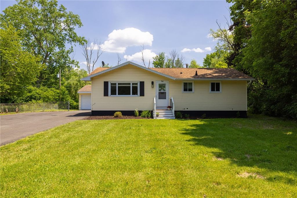 54 Vollmer Parkway, Henrietta, NY 14623